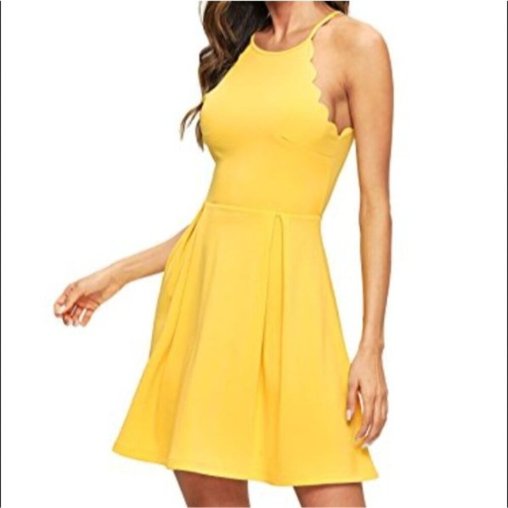 Charlotte Russe Yellow Scalloped Edge Sleeveless Skater SunDress size Small